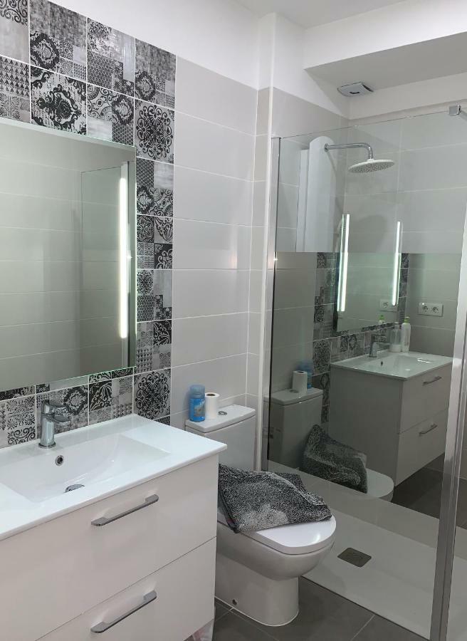 Moderno Piso Junto Al Mar. Wifi Lägenhet Puerto de la Cruz  Exteriör bild
